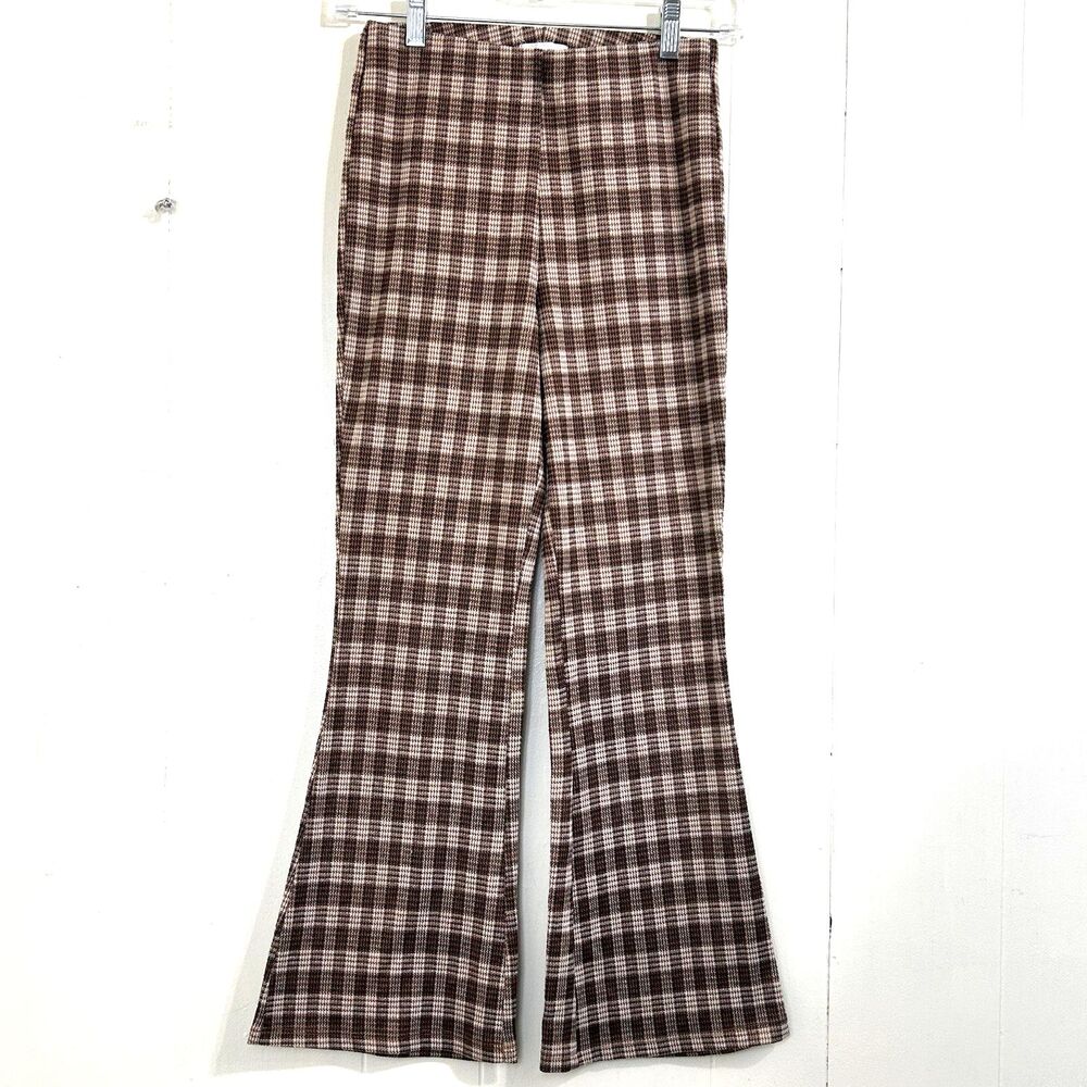 Love on a Hanger Stretchy Knit Tartan Flare pants Size 3.